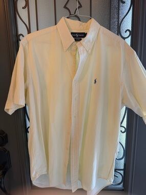 Ralph Lauren Short-Sleeve Button-Down Shirt — Pale Yellow Stripe Seersucker